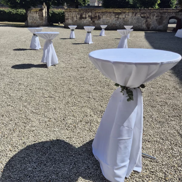 Canopia Solutions mange debout